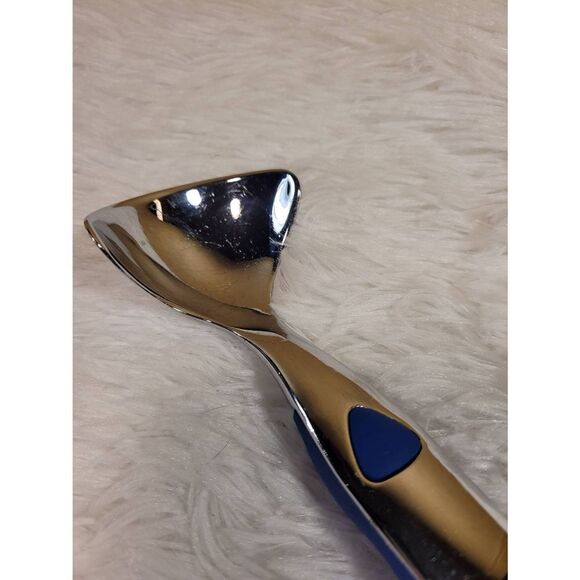 Copco Blue and Stainless Steel Ice Cream Scoop - Picture 3 of 4